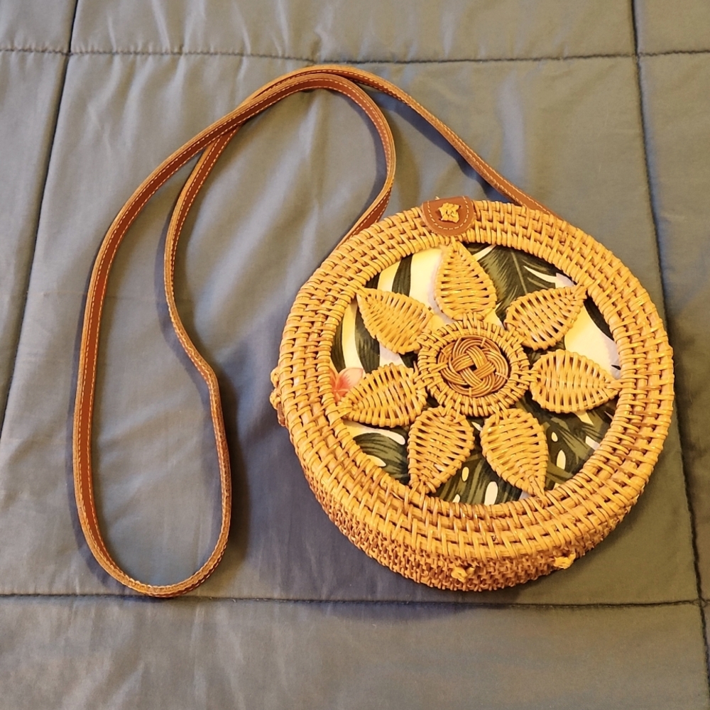 Wicker crossbody